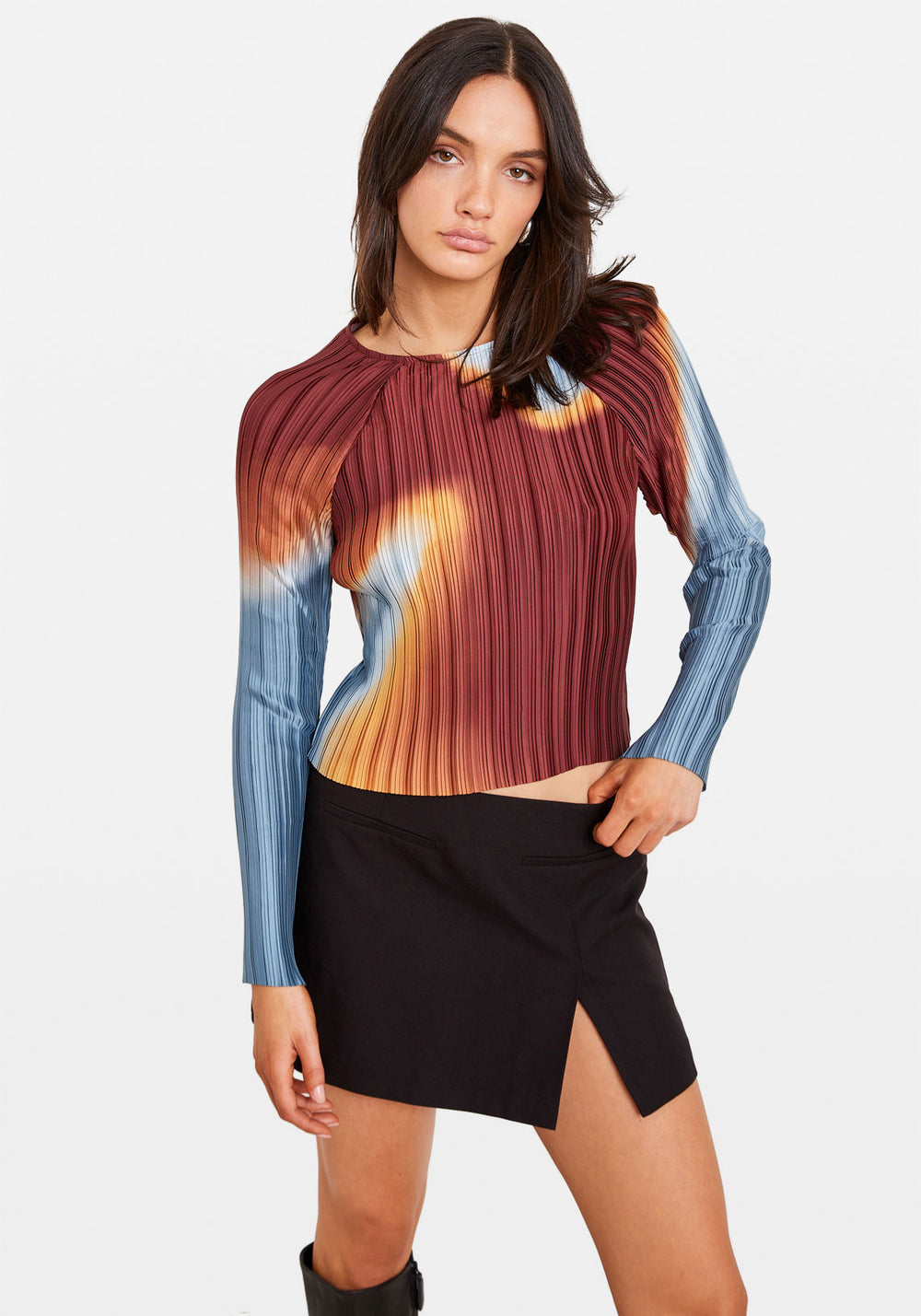 BOX PLEAT RAGLAN TOP BURN