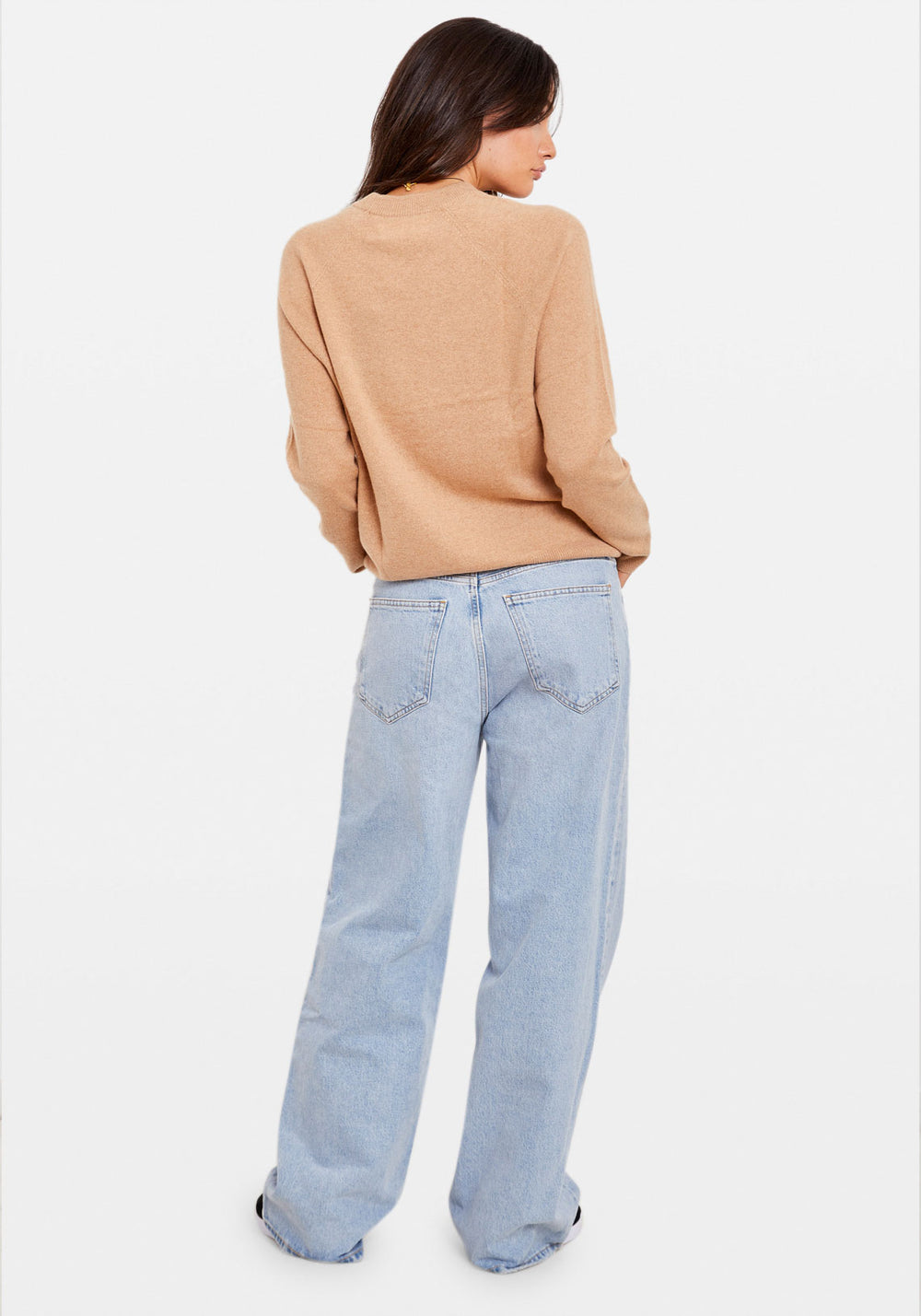 BOSTON O-NECK KHAKI