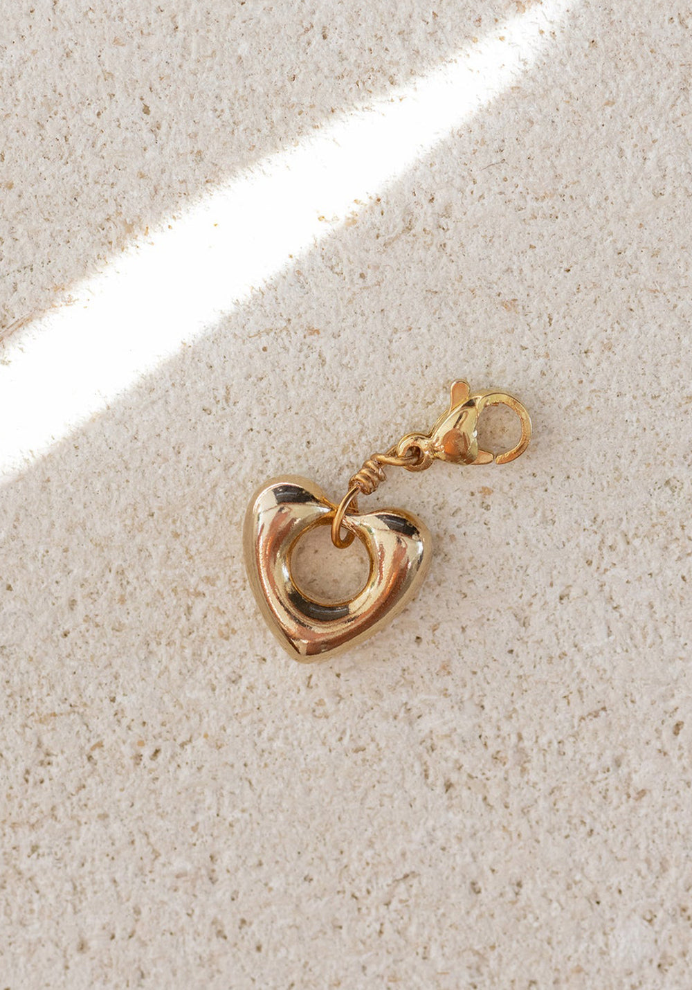 WHOLEHEARTED CHARM GOLD