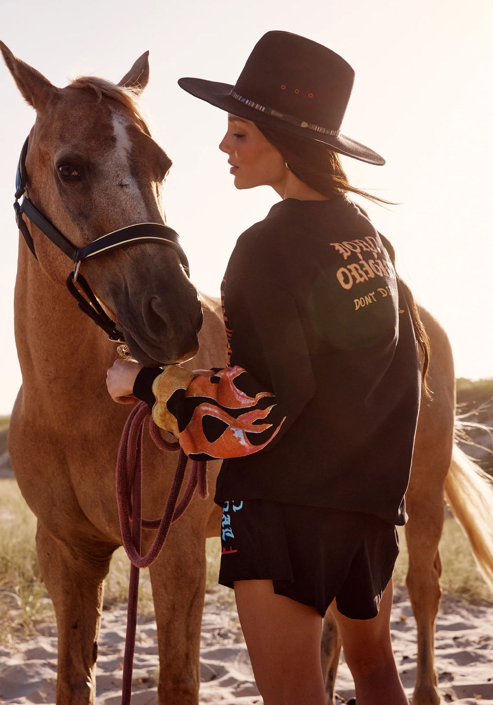 THE FLAMING COWBOY JUMPER BLACK