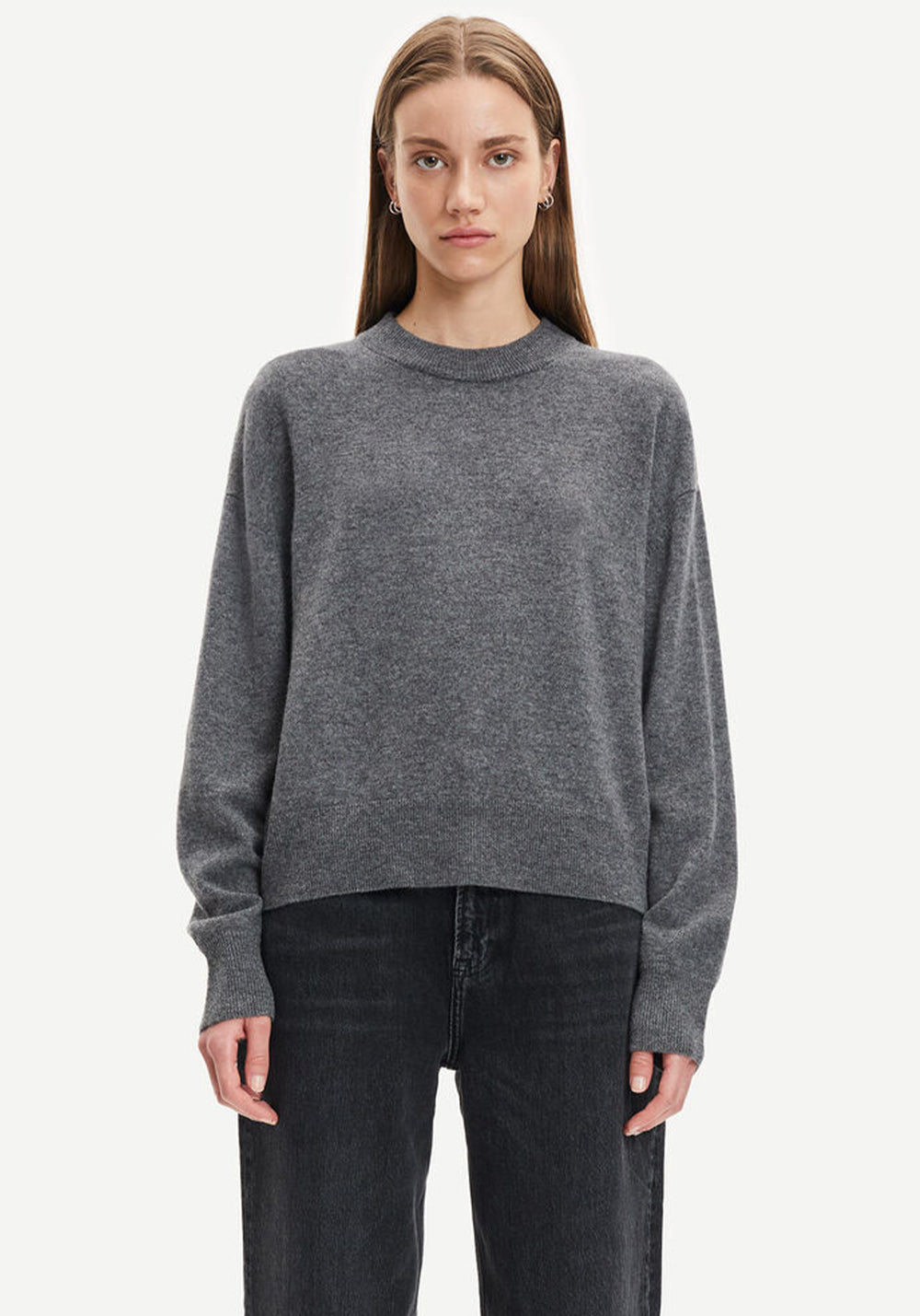 AMARIS CREW NECK DARK GREY
