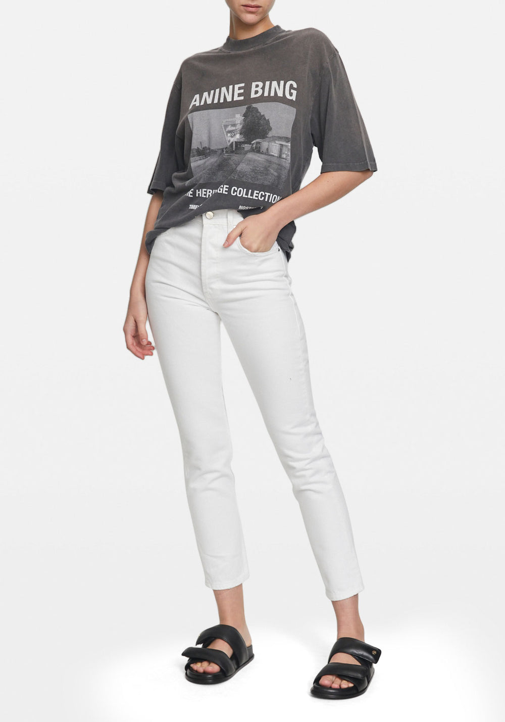 WES TEE MODEL WASHED BLACK