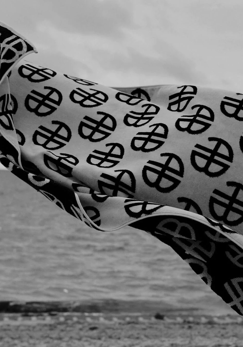 BAHIA TOWEL BEIGE MONOGRAM PRINT
