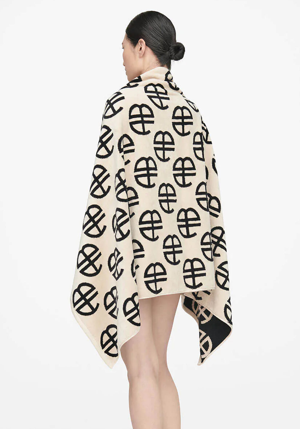BAHIA TOWEL BEIGE MONOGRAM PRINT