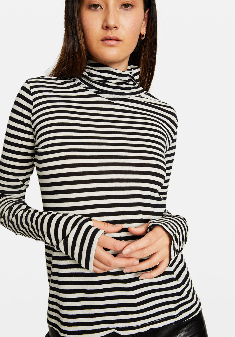 SLIM ROLL NECK L/S T.SHIRT