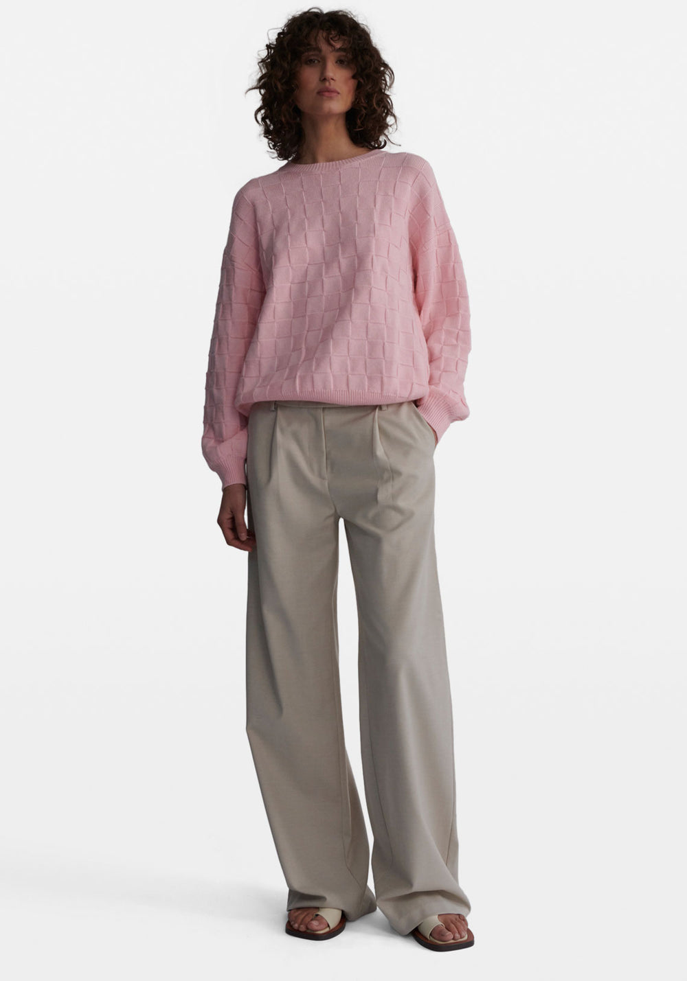 CHECKERBOARD SWEATER PALE PINK