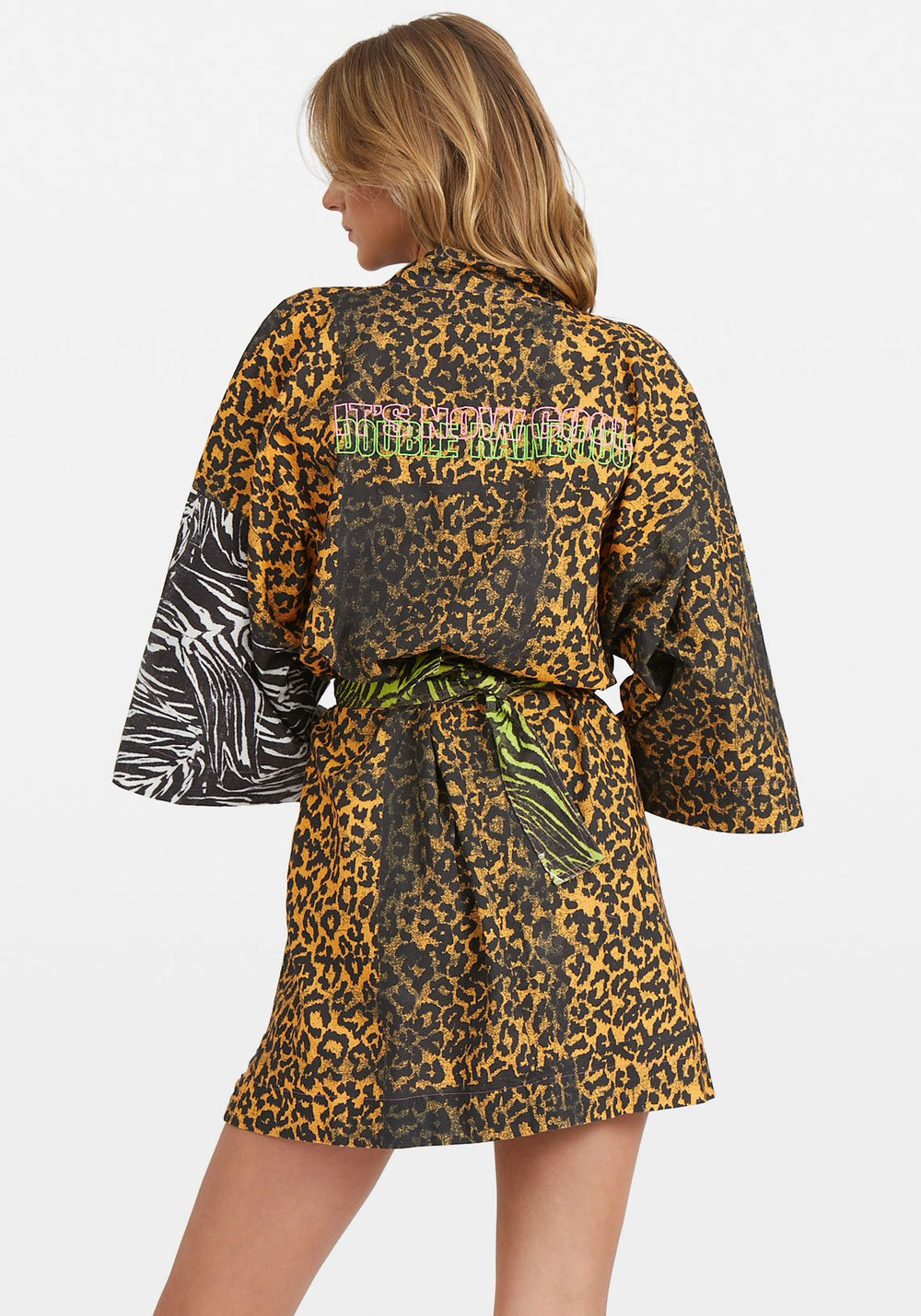 DR X INC Robe
