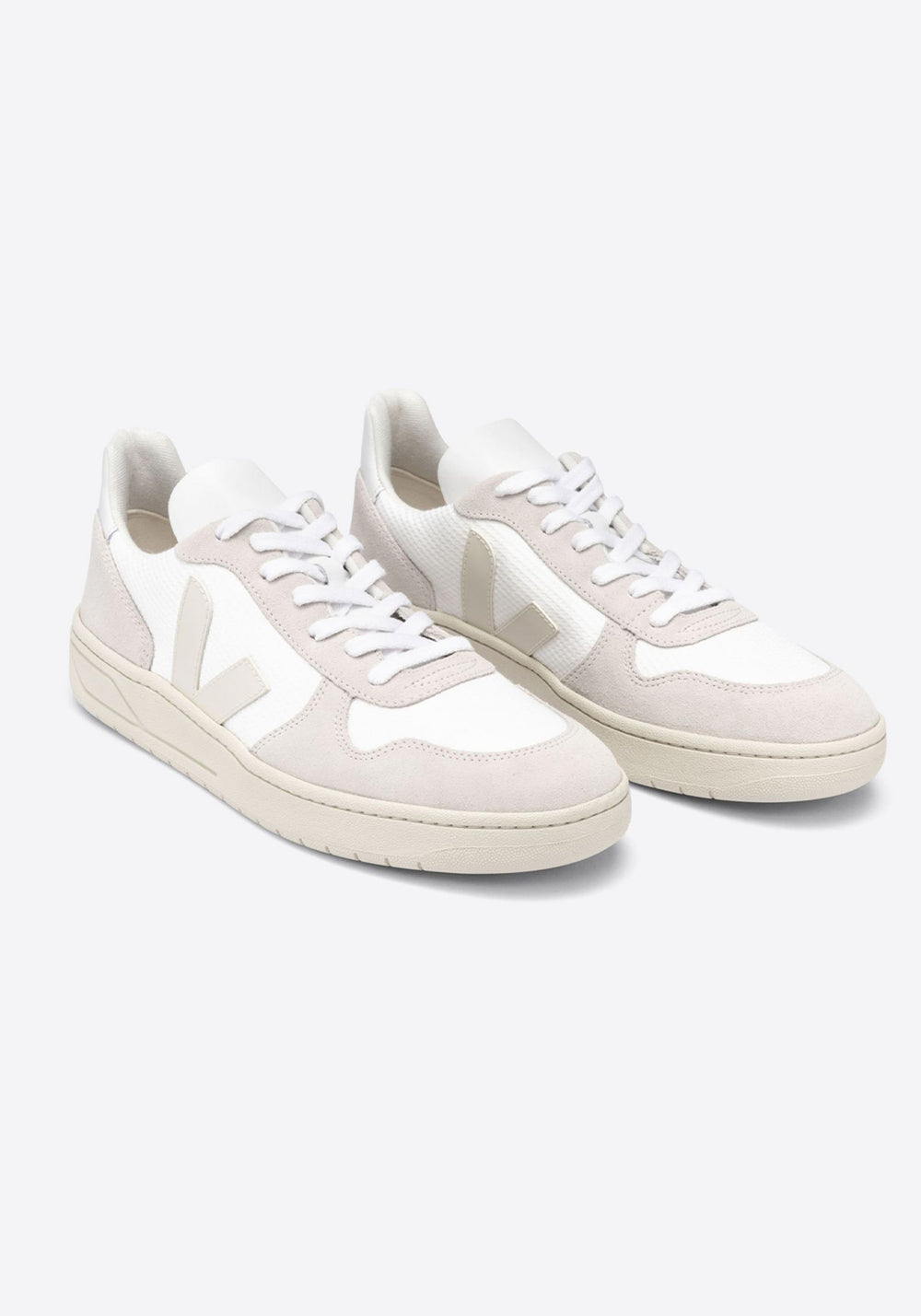 V-10 B-MESH WHITE NATURAL PIERRE